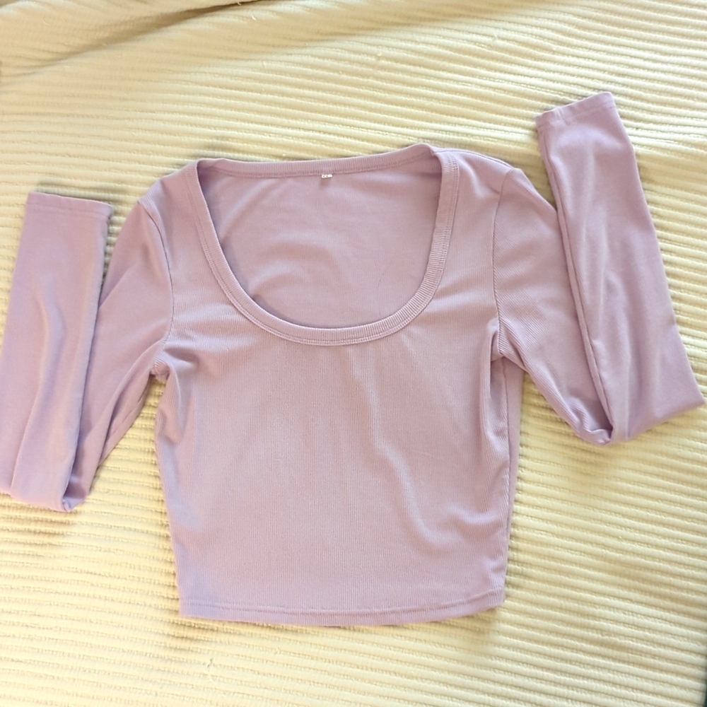 Lavender Long Sleeve Crop Top | M